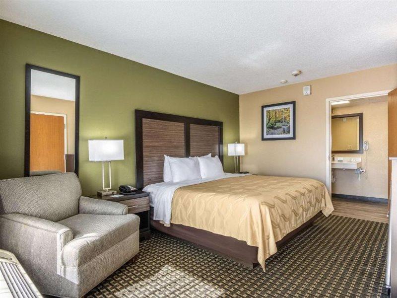 Quality Inn Perry - National Fairgrounds Area Zewnętrze zdjęcie