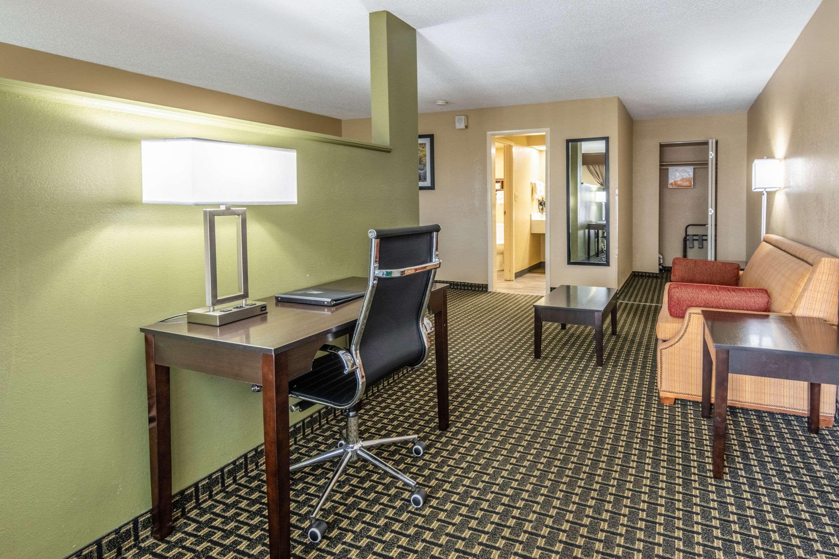 Quality Inn Perry - National Fairgrounds Area Zewnętrze zdjęcie