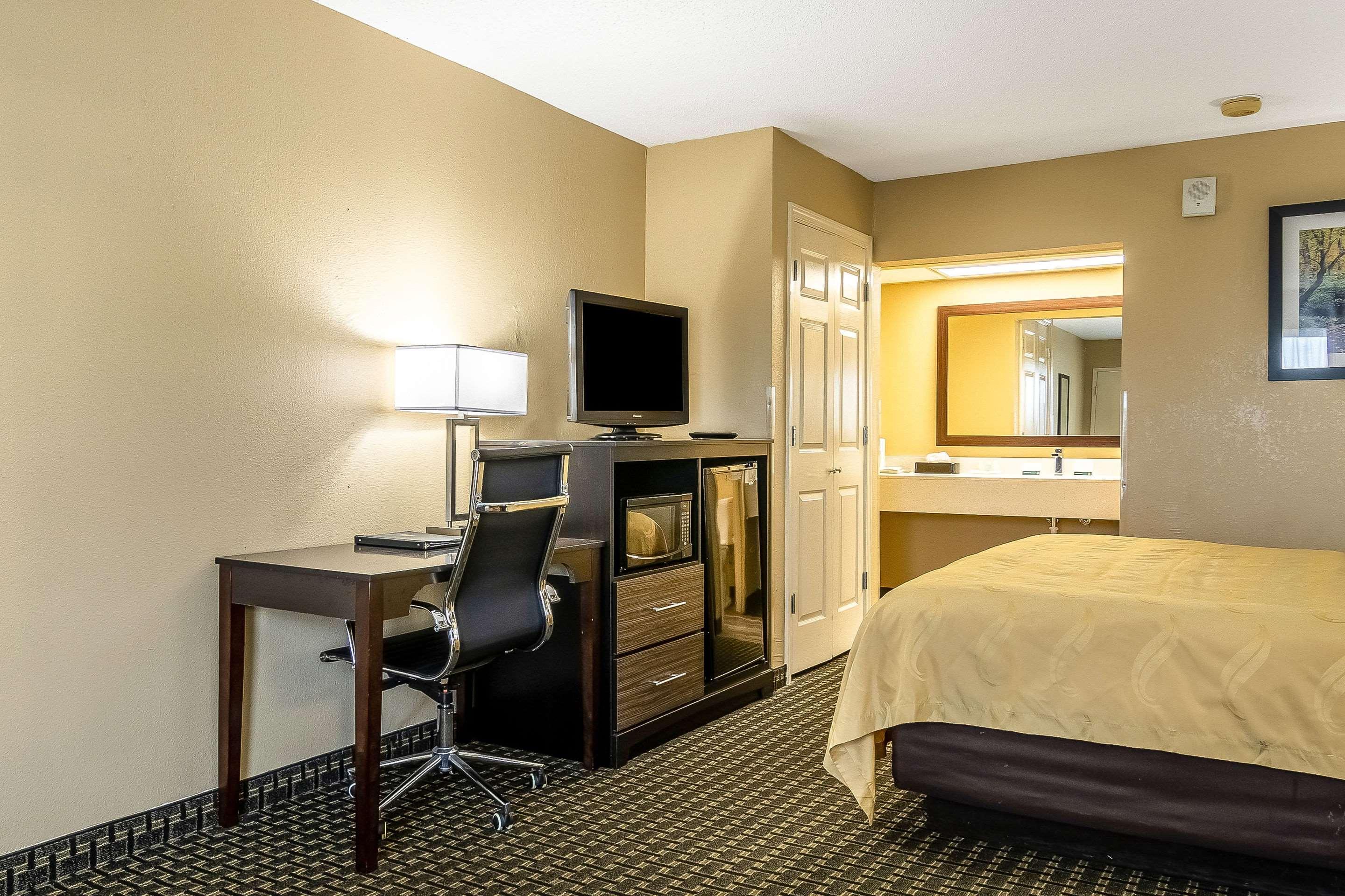 Quality Inn Perry - National Fairgrounds Area Zewnętrze zdjęcie