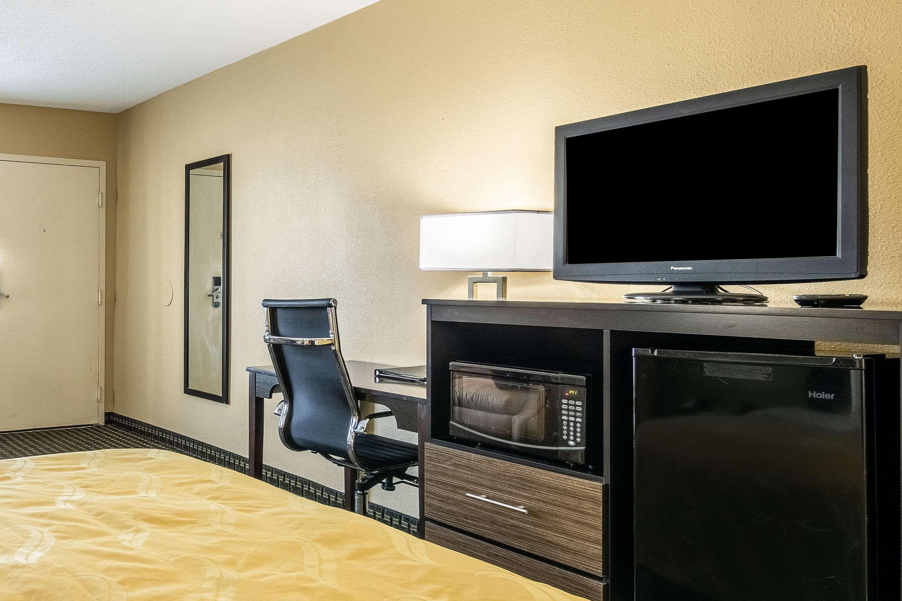 Quality Inn Perry - National Fairgrounds Area Zewnętrze zdjęcie
