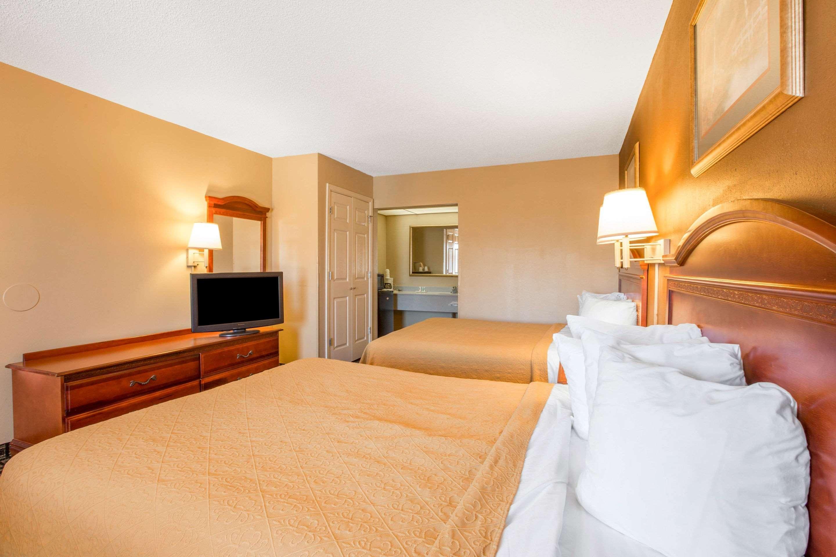 Quality Inn Perry - National Fairgrounds Area Zewnętrze zdjęcie