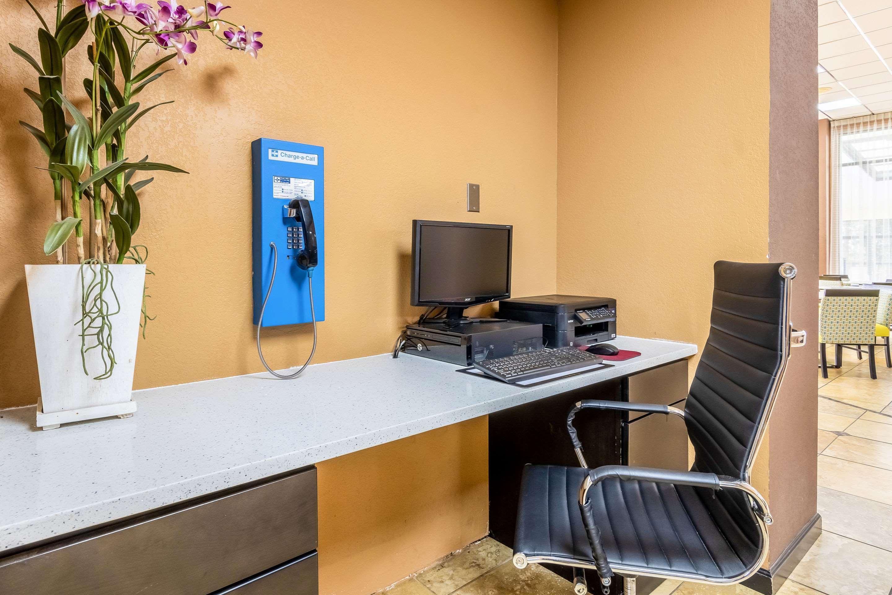 Quality Inn Perry - National Fairgrounds Area Zewnętrze zdjęcie