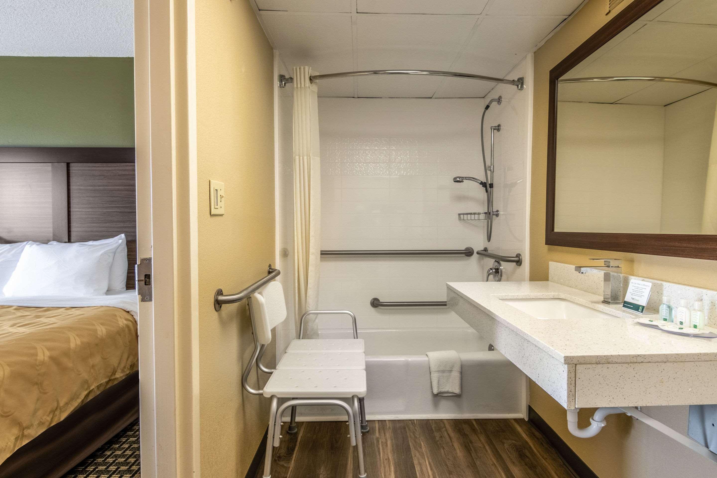 Quality Inn Perry - National Fairgrounds Area Zewnętrze zdjęcie