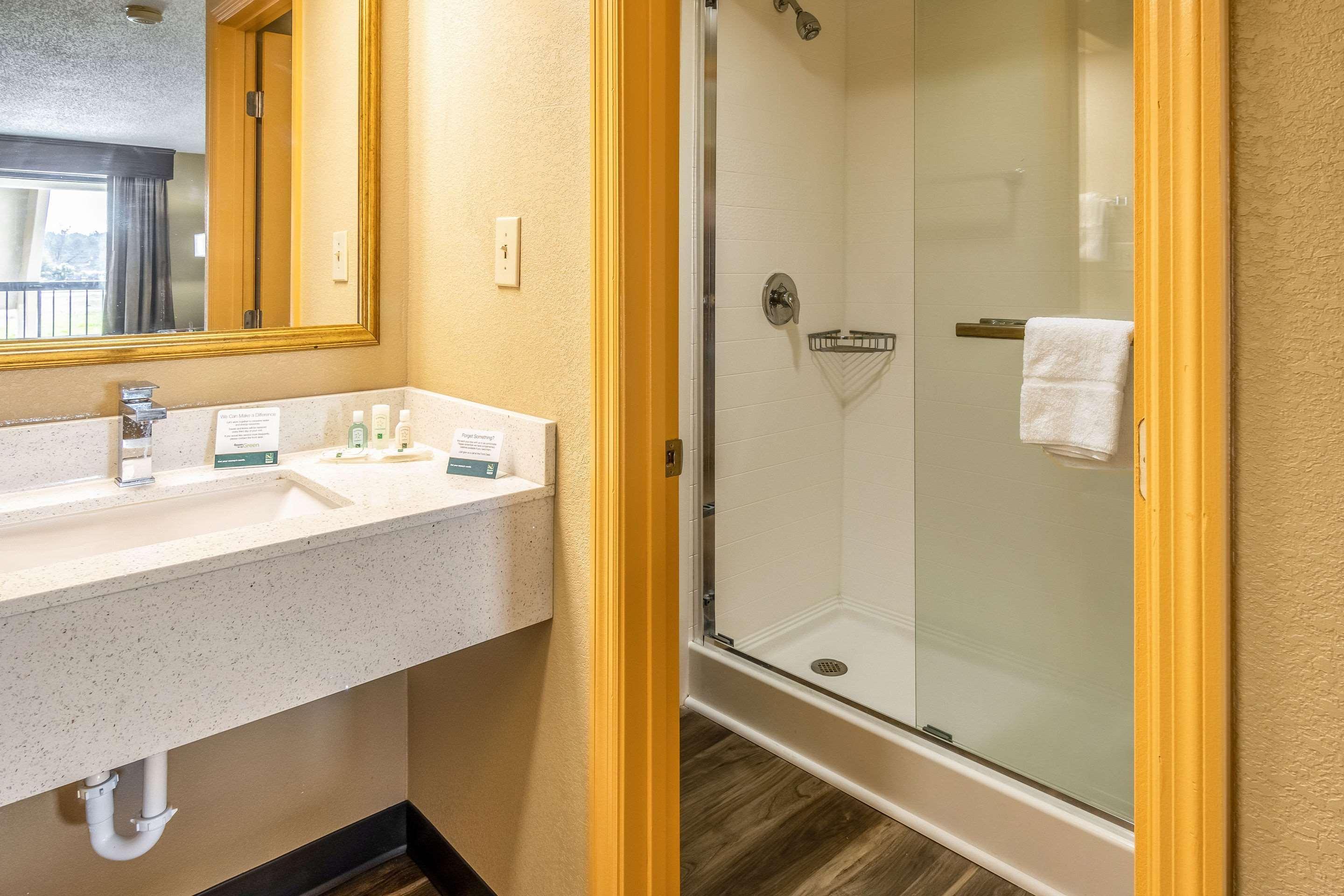 Quality Inn Perry - National Fairgrounds Area Zewnętrze zdjęcie
